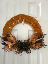 Load image into Gallery viewer, Golden Wreath
