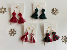 Load image into Gallery viewer, Belle Holiday
