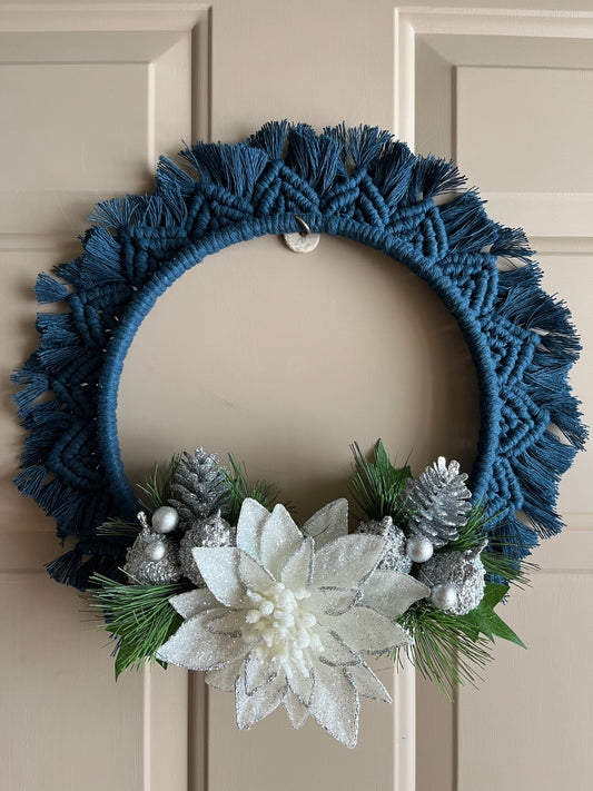 Poinsettia Winter Wreath